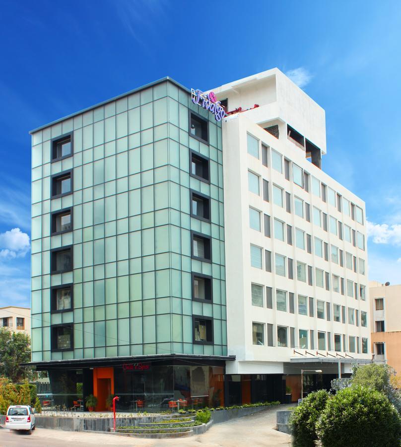 Hotel Fidalgo Poona Buitenkant foto